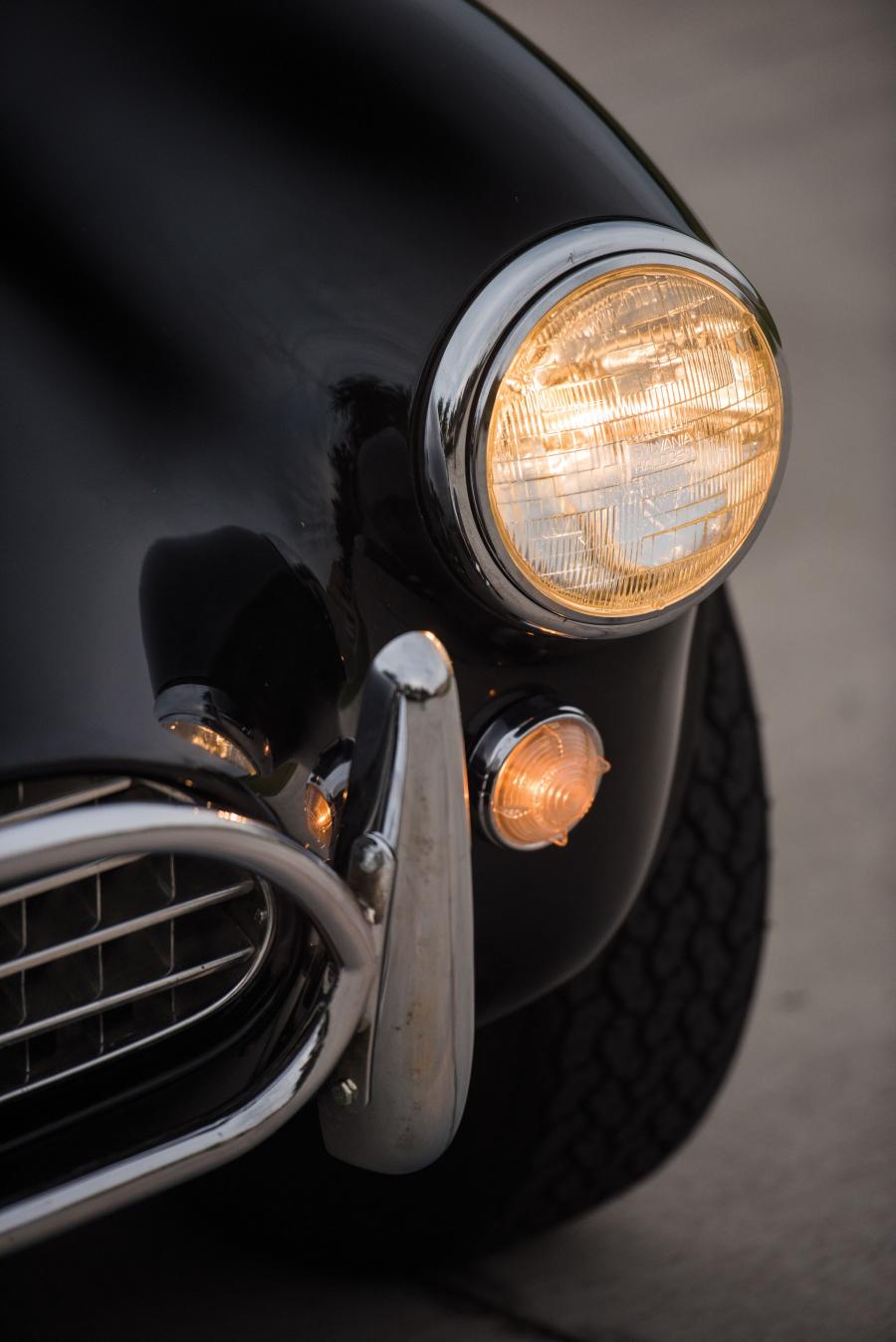 Детали экстерьера Shelby Cobra 289 (CSX 2188) 1963 года  (фото 32 из 32)